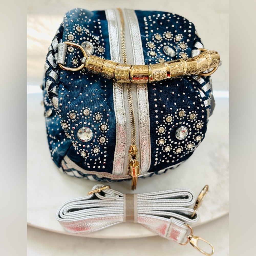 Denim Rhinestone bag - Picture 2 of 7